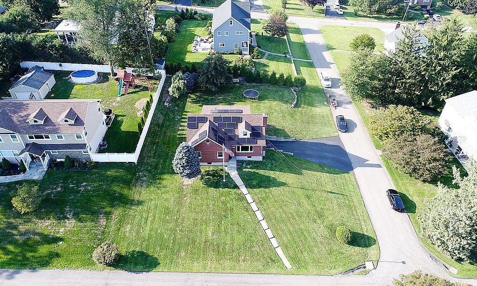 27 360kw Solar Panels