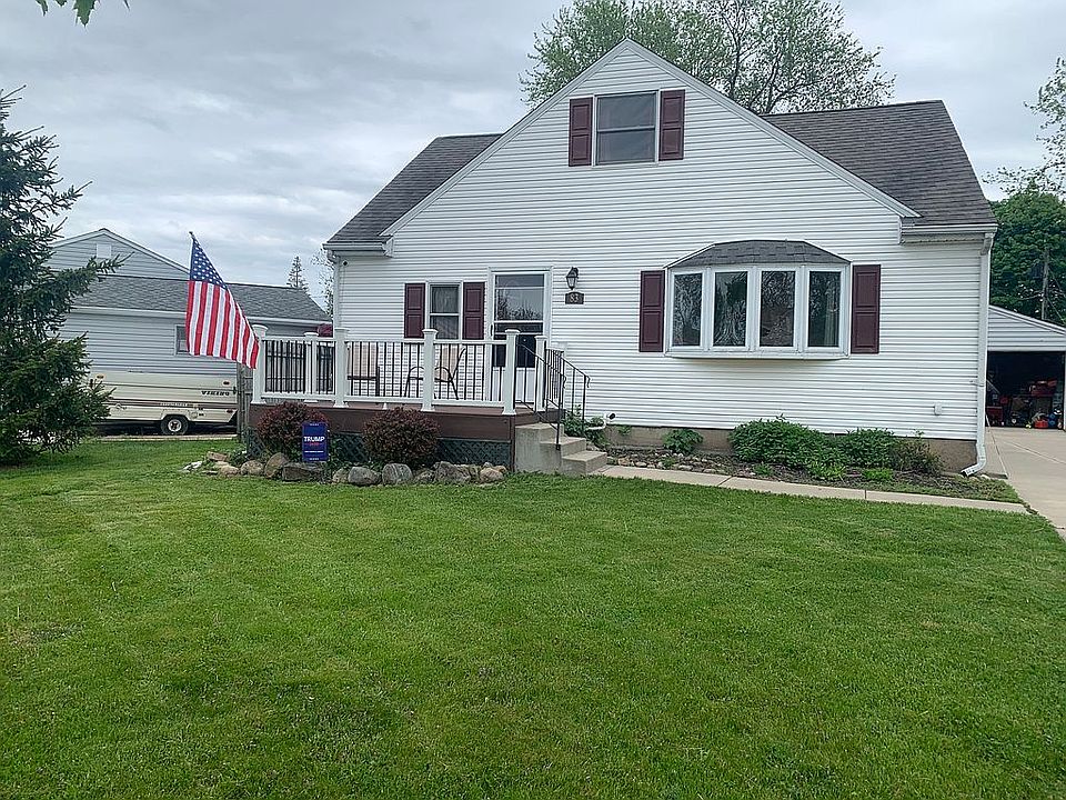 1st image of 83 Colonial Dr W