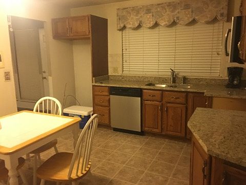 4th image of 2950 Heatherton Dr
