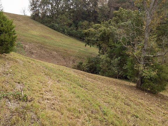 4th image of 1 Noah Rd