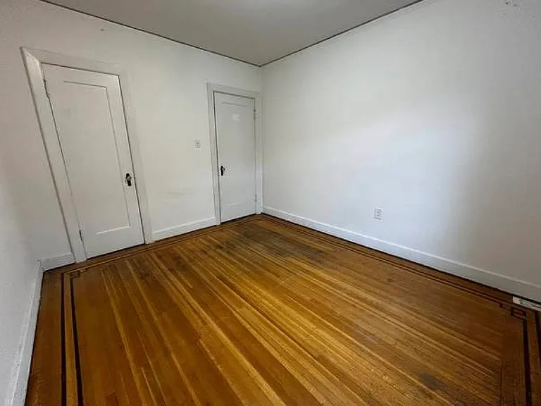 1086 W 10th Ave #6 — Photo 6