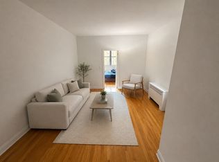 319 E 75th St APT 6D, New York, NY 10021