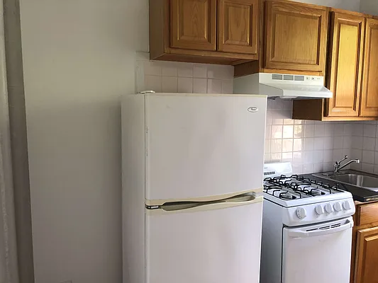 Rented by Michael Palmieri, LREB | media 16