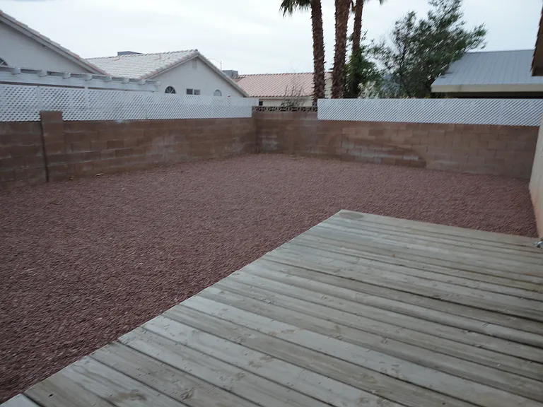 7009 Old Village Ave — Photo 11