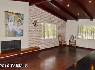 963 N Corinth Ave, Tucson, AZ 85710
