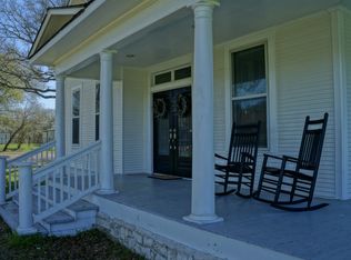 624 Piney Creek Rd, Bellville, TX 77418