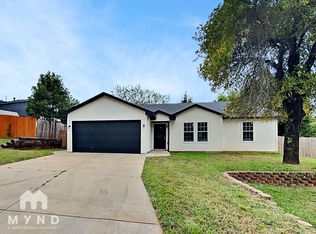 3212 E Noble Dr, Edmond, OK 73034