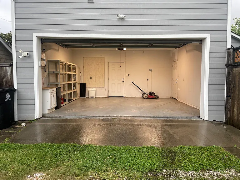 304 Vincent St — Photo 35