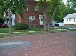 331 W Cedar St APT 1, Springfield, IL 62704