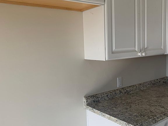 2nd image of 144 E 15th Ave
