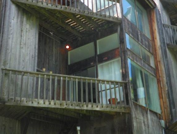 3rd image of 9335 S Pointe Lasalles Dr