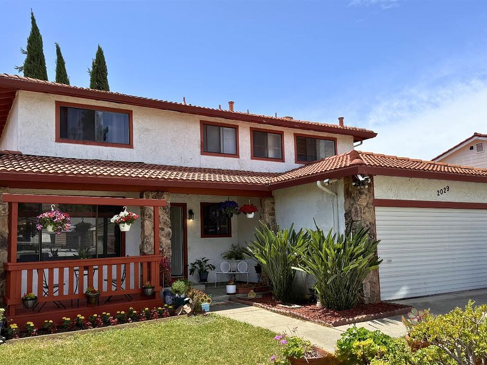 1st image of 2029 Hayworth Dr