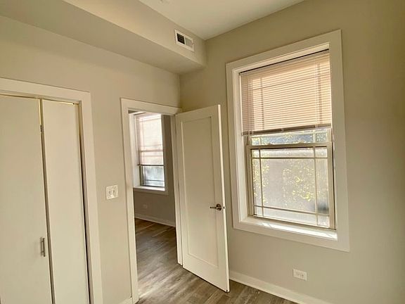 5th image of 2209 N Campbell Ave APT 1F