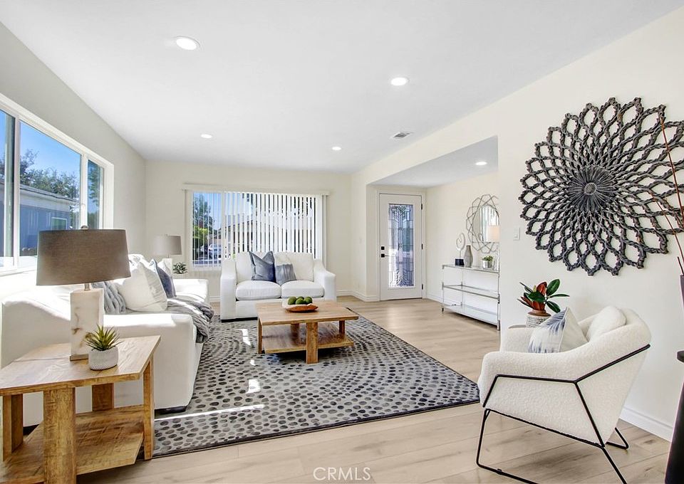 1st image of 5822 Morrill Ave