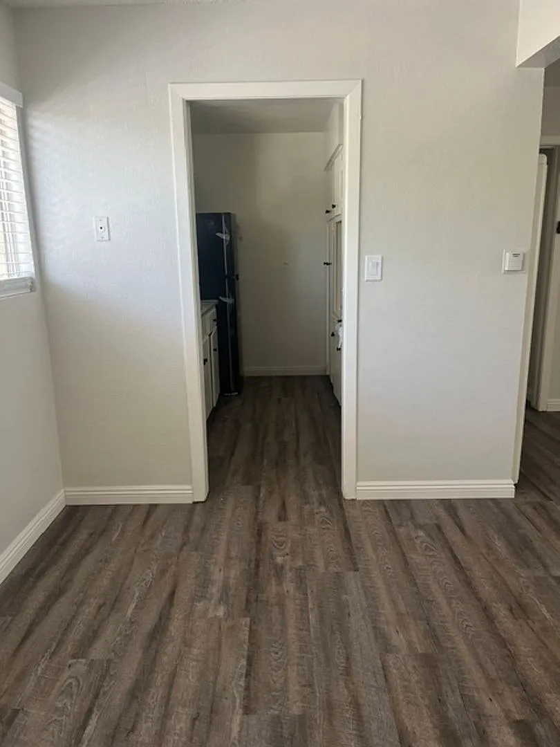 1806 Loma Vista Street — Photo 3