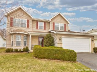 38433 N Creek Ct, Beach Park, IL