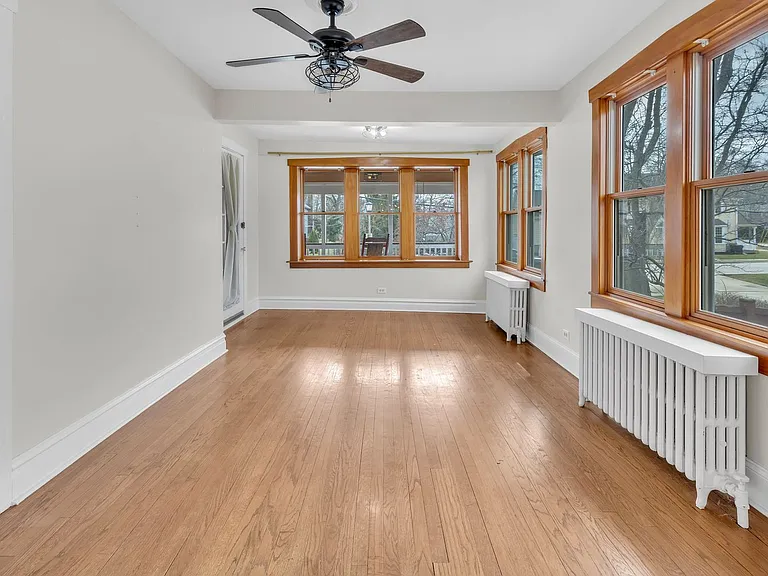 228 W Grove St #1 — Photo 8