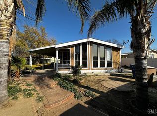 1304 Springbrook Ct, Bakersfield, CA 93307