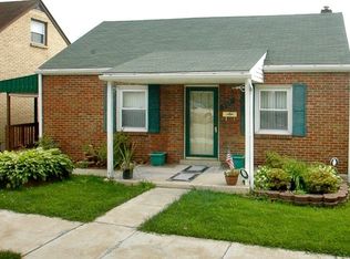 517 10th St, Pitcairn, PA 15140