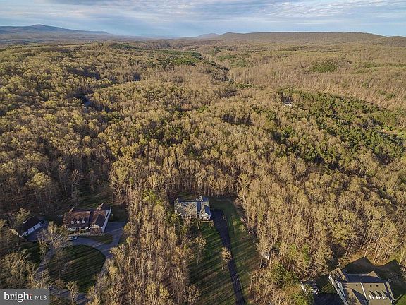 Set against Nature's backdrop.....