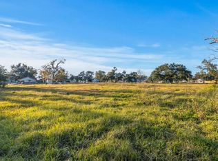 Lyons St, Vinton, LA 70668