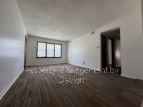 1033 5th St #6 Photo 1