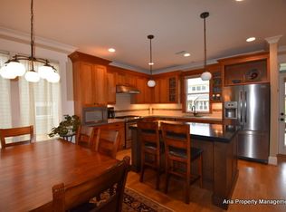 125 NE Cook St, Portland, OR 97212