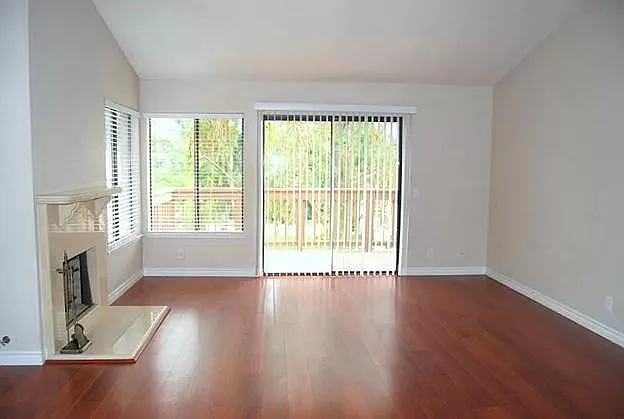 501 El Azul Cir — Photo 4