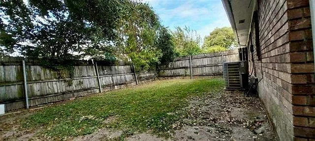 216 Marion Ct — Photo 13