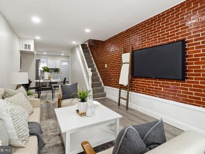 137 N Decker Ave, Baltimore, MD, 21224