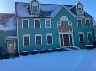 26 N Main St #B, Upton, MA 01568