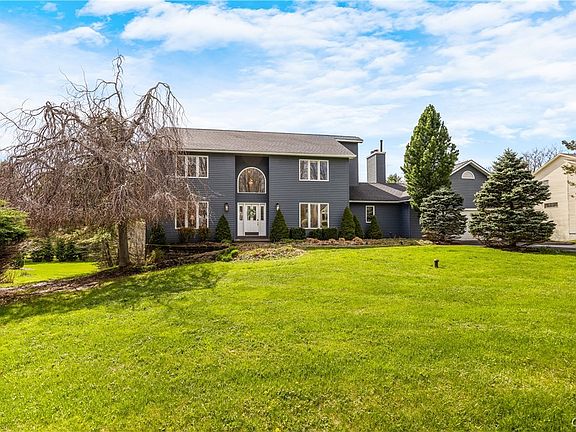 2nd image of 4520 Red Spruce Ln