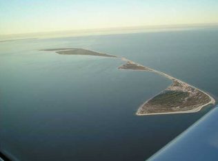 390 Lubbers Ln, Carrabelle, FL 32322