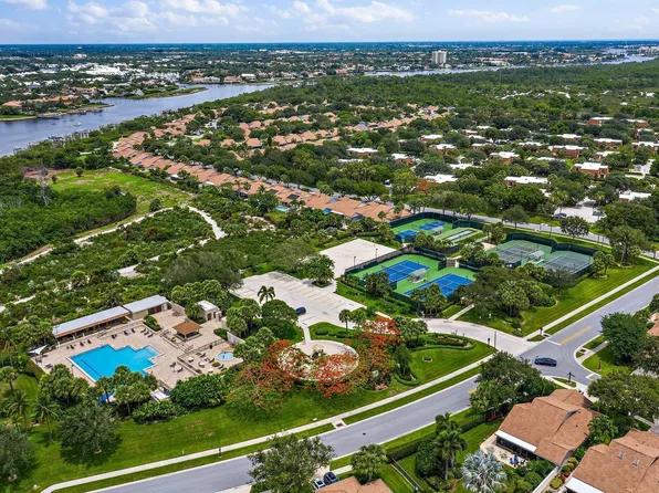 2410 24th Ct, Jupiter, FL 33477