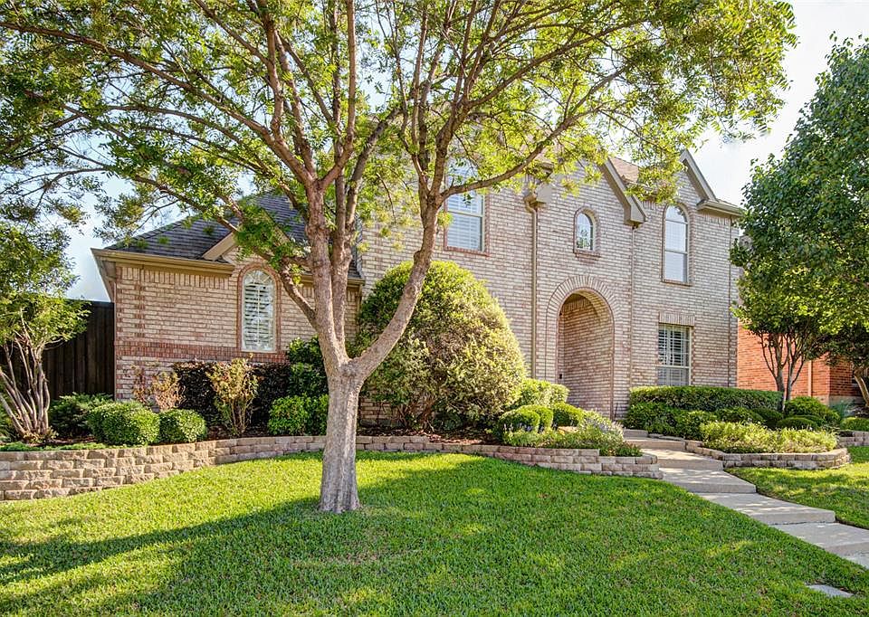 1st image of 2009 Saint Pierre Dr