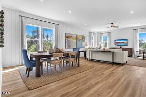 4th image of 402 Falls Village Dr #55
