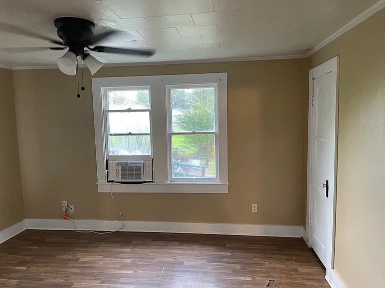103 Ike B St — Photo 17