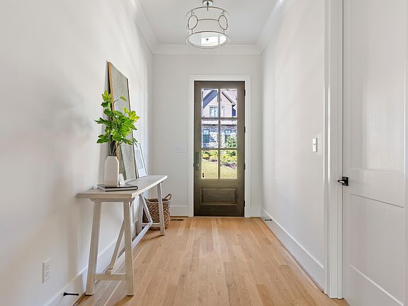 2nd image of 909 Viridian Way