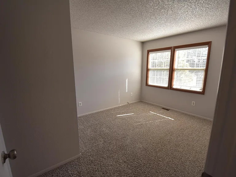 6143 Little Pine Cir — Photo 14