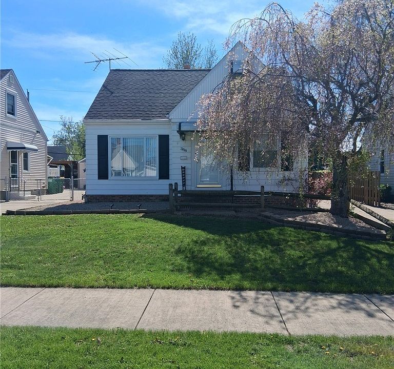1st image of 388 E 330th St