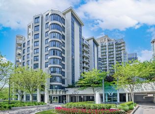 2095 Lake Shore Blvd W #LPH19, Toronto, ON M8V4G4