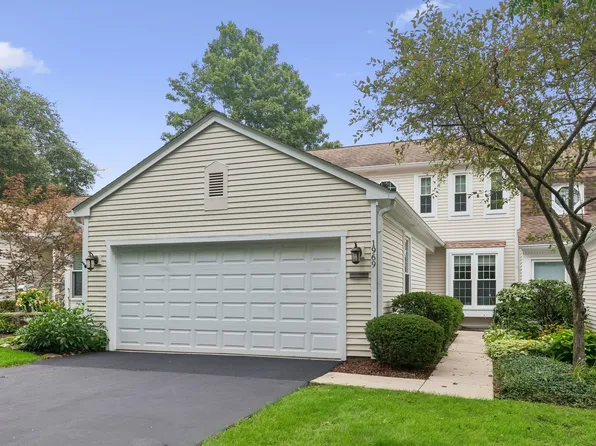 1969 Wexford Cir Unit 118, Wheaton, IL 60189