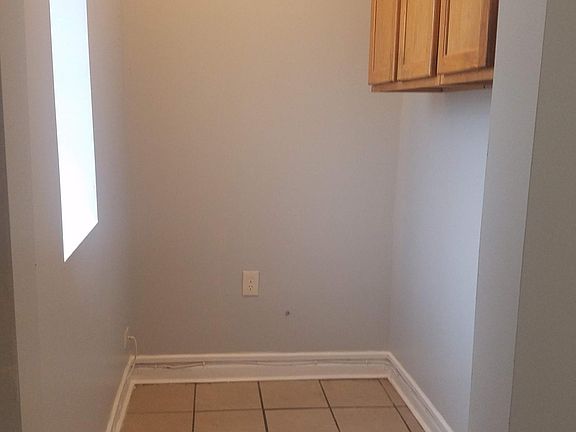 2nd image of 11139 S Vernon Ave #1