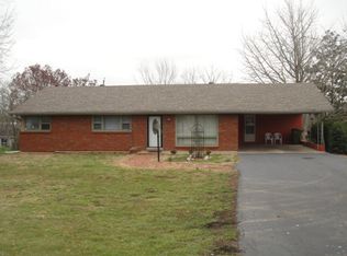 3518 Lafayette Rd, Hopkinsville, KY 42240