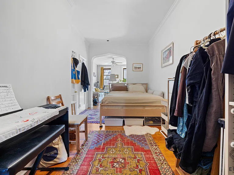 860 Manhattan Ave #3L — Photo 6