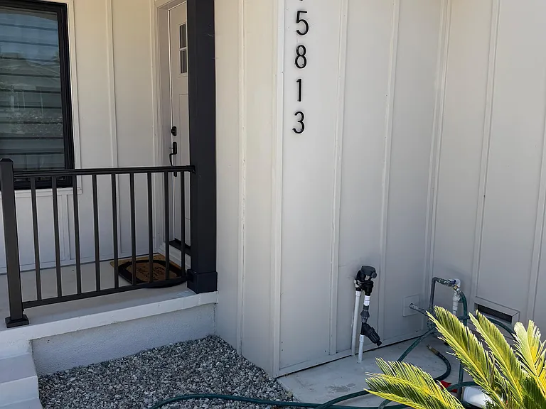15318 Bonsallo Ave — Photo 2