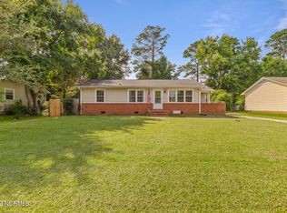129 Cardinal Rd, Jacksonville, NC 28546