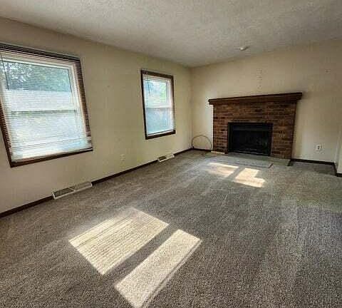 4th image of 518 Peachtree Pl
