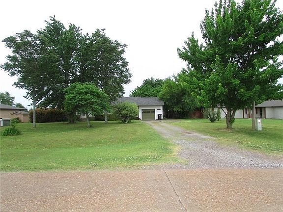 2nd image of 37209 Old Highway 270