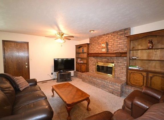 Family Room View 1 of 2